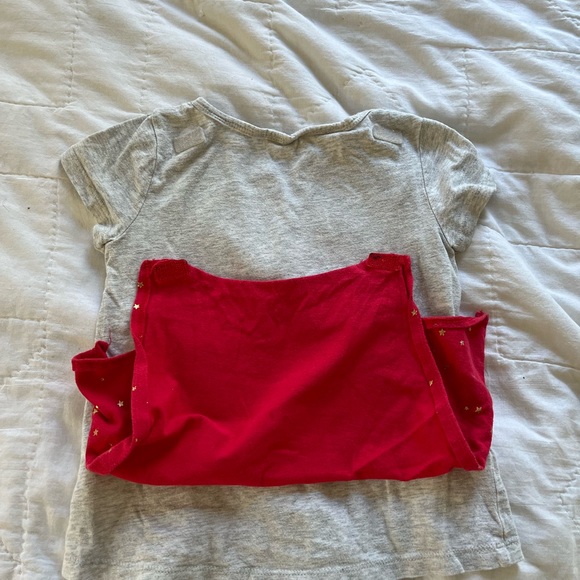 Gap Toddler Superwoman T shirt with removable red cape - Picture 9 of 9